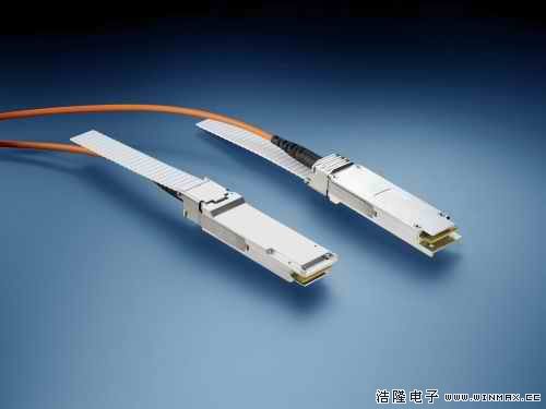 二代PARALIGHT QSFP+有源光缆组件